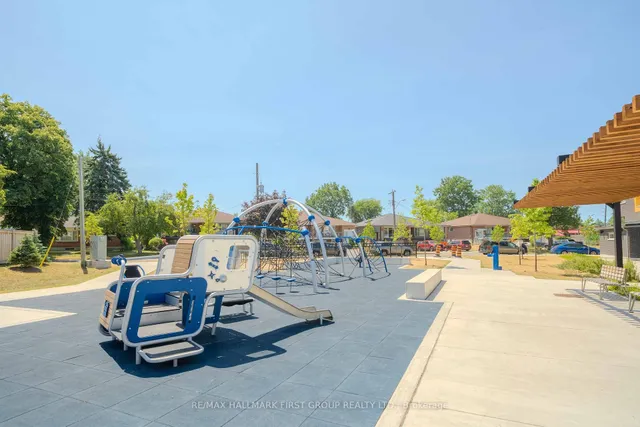 Additional image 43 of 2789 Eglinton Ave Unit 405