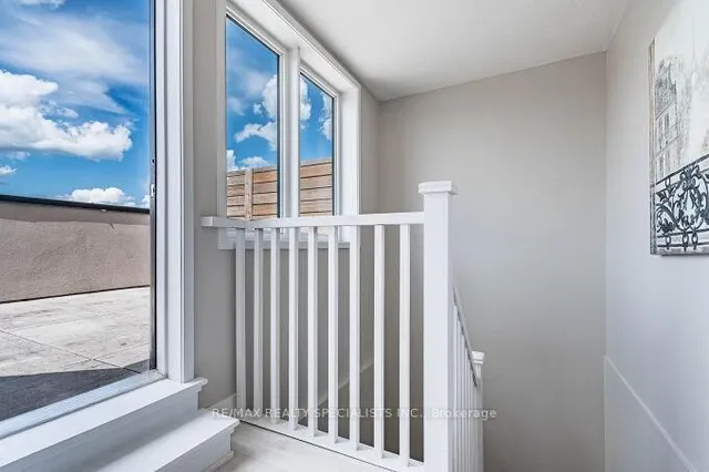 Additional image 32 of 1137 Cooke Blvd Unit 202