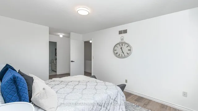 Additional image 24 of 3 Mornington Dr