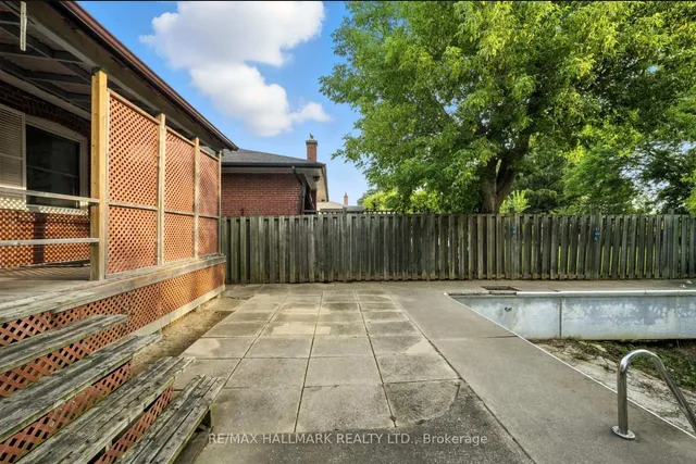 Additional image 30 of 2975 Weston Rd