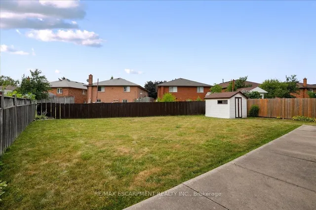 Additional image 37 of 100 Taymall St