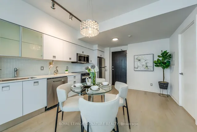 Additional image 7 of 33 Charles St Unit 3001
