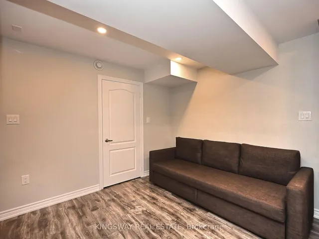 Additional image 34 of 620 LANGHOLM St