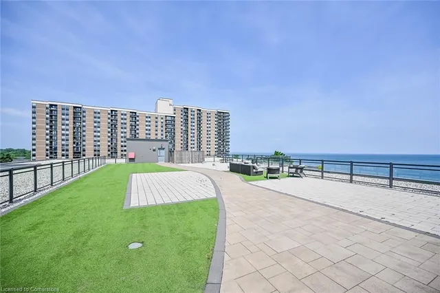 Additional image 30 of 35 Southshore Cres Unit 311