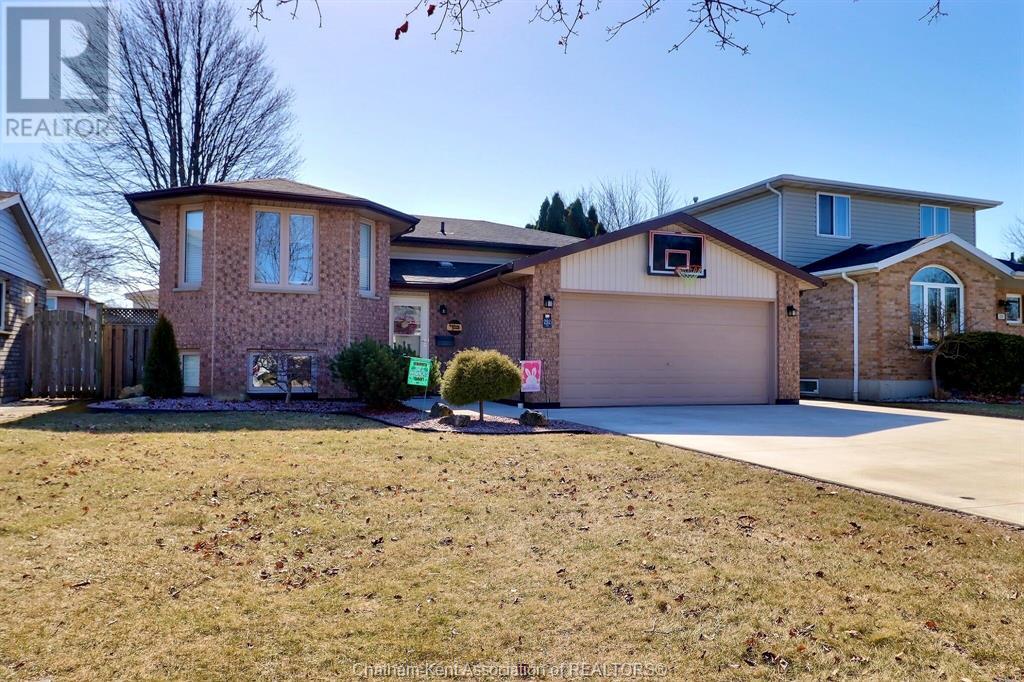 292 Valley ROAD|Chatham, Ontario N7L4Y3