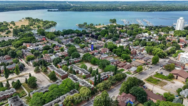 Additional image 2 of 380 Macnab St