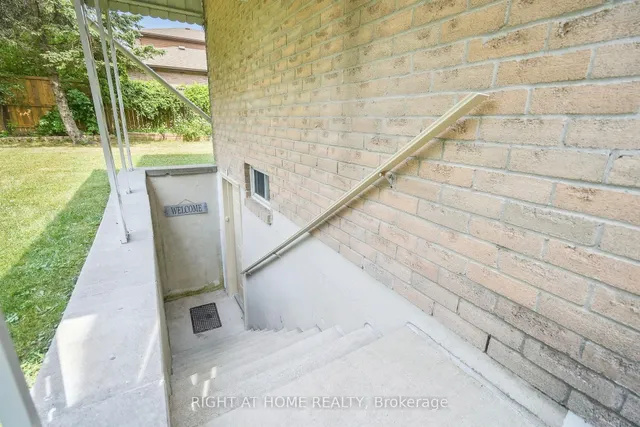 Additional image 26 of 309 Amberly Blvd