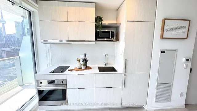 Additional image 8 of 197 Yonge St Unit 2808