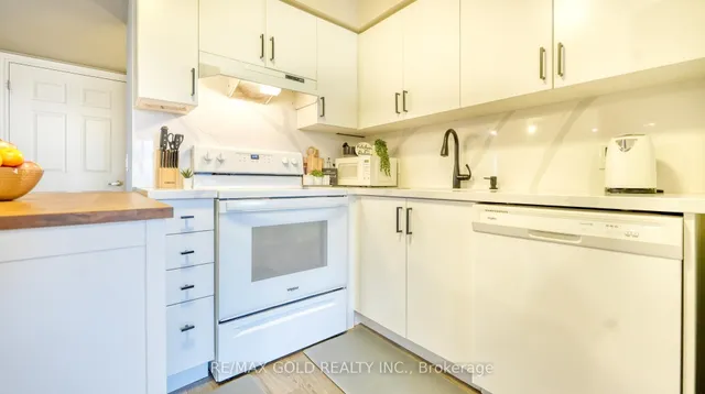 Additional image 23 of 716 Main St