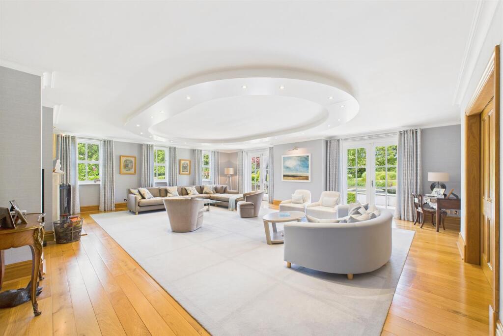 Additional image 4 of Mulberry House, Woodside AL9 6DD