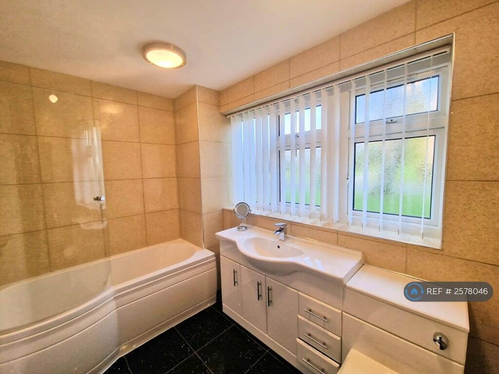 Additional image 18 of Hampton Lane, Solihull, B91