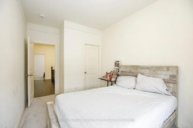 Additional image 41 of 114 Adventura Rd