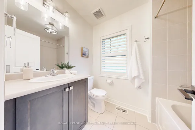 Additional image 30 of 92 Padbury Tr