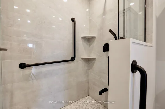 Additional image 24 of 2075 Amherst Heights Dr Unit 606