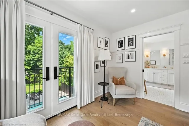 Additional image 23 of 112 Chedoke Ave