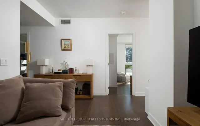 Additional image 13 of 156 Portland St Unit 612