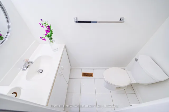 Additional image 28 of 44 Chester Le Blvd Unit 39