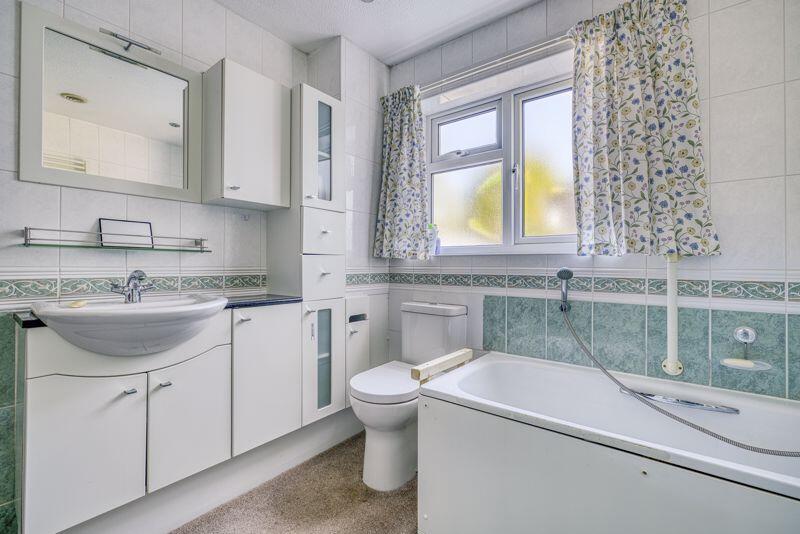 Additional image 17 of Detached spacious bungalow with fabulous views