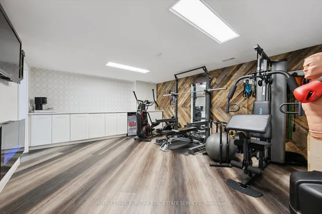 Additional image 28 of 1059 Marley Cres