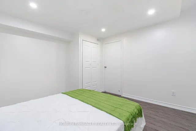 Additional image 43 of 27 Jay St