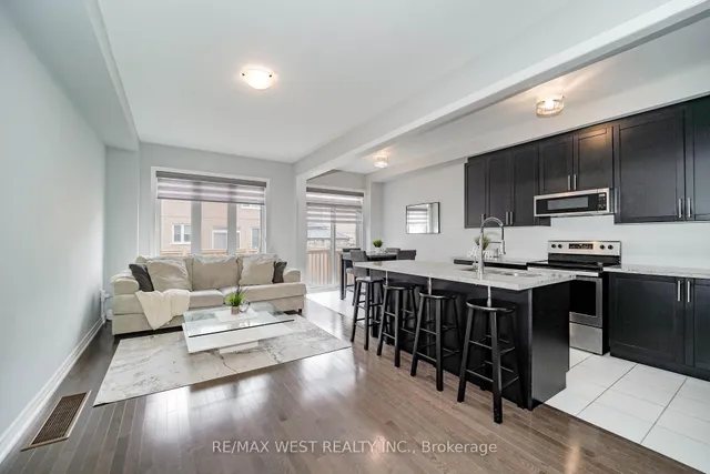 Additional image 2 of 12 Adventura Rd