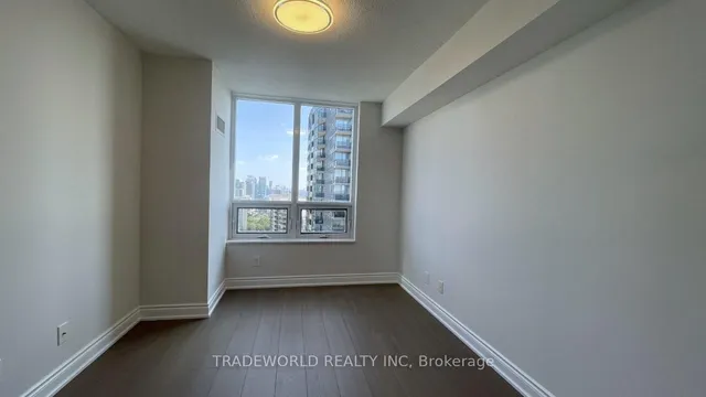 Additional image 27 of 25 Greenview Ave Unit 2526