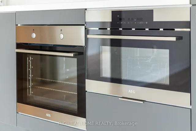 Additional image 9 of 158 Front St Unit 714