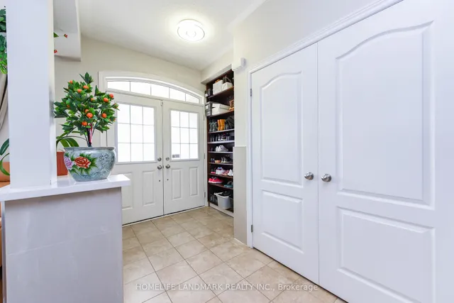 Additional image 5 of 210 Castle Oaks Crossing