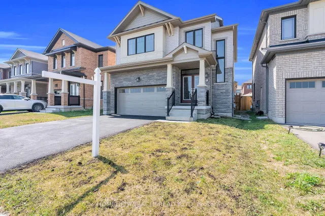 Additional image 3 of 23 Royal Coachman Way