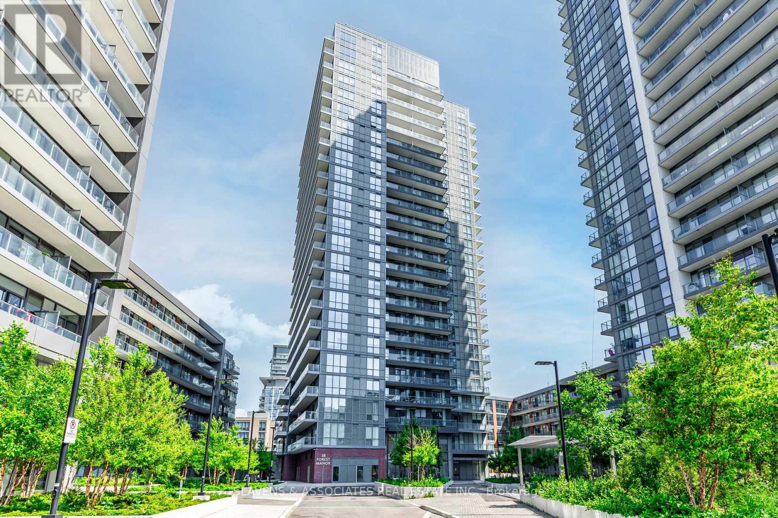 206 - 38 FOREST MANOR ROAD|Toronto (Henry Farm), Ontario M2J0H4