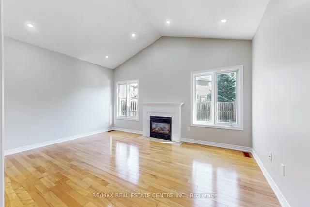 Additional image 16 of 495 Willmott Cres