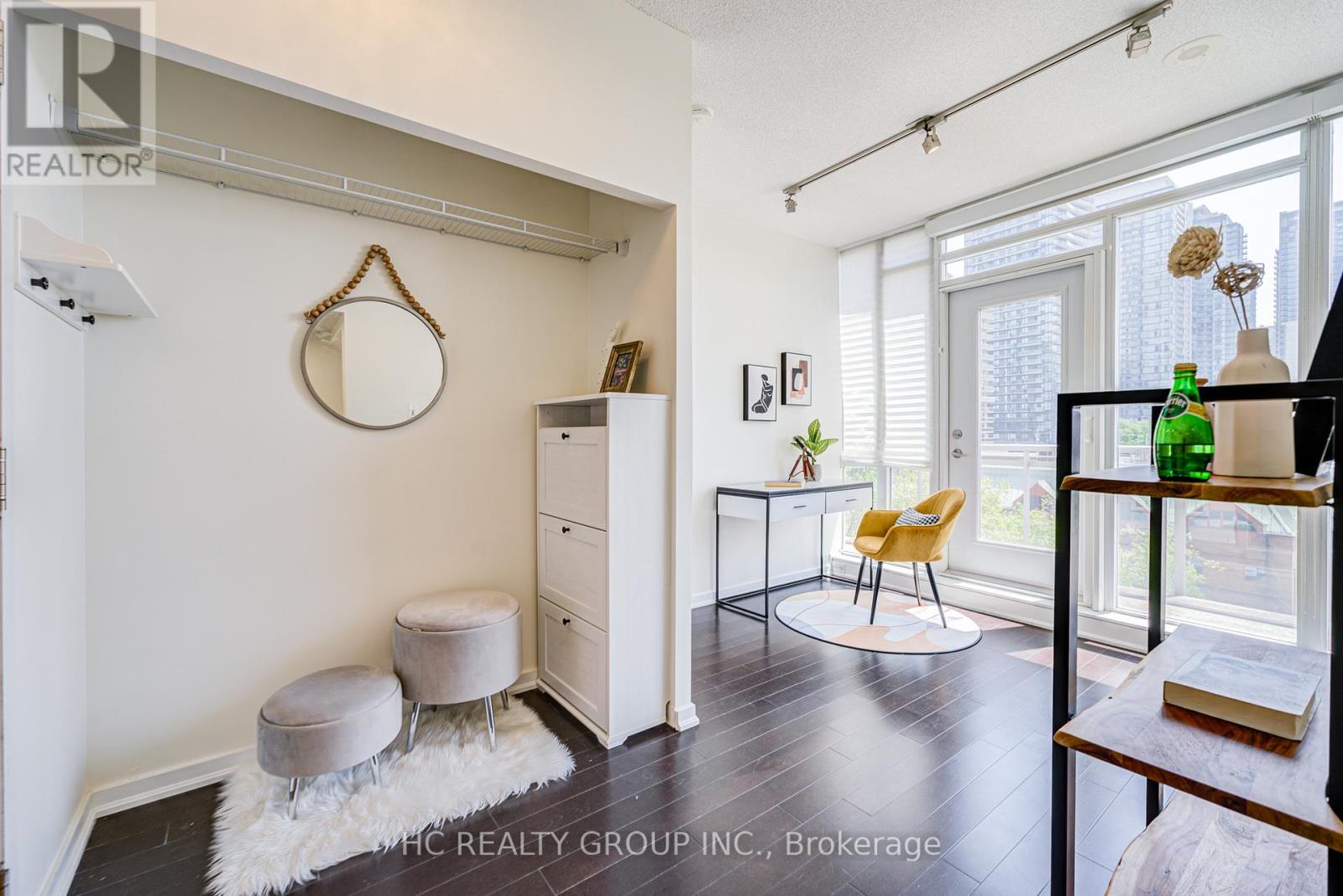 503 - 30 CANTERBURY PLACE|Toronto (Willowdale West), Ontario M2N0B9