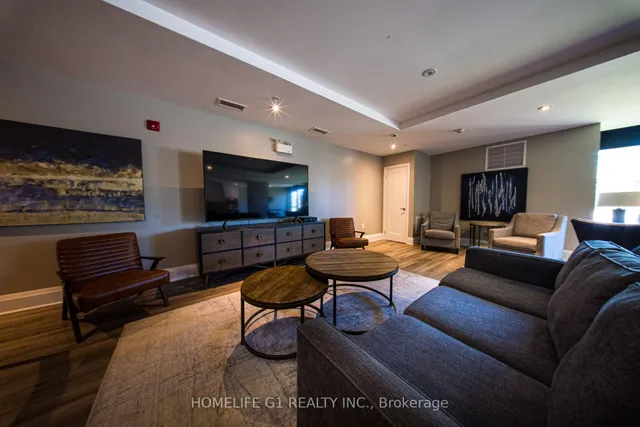 Additional image 18 of 610 Farmstead Dr Unit 215