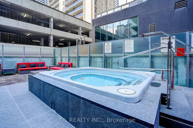 Additional image 31 of 22 Wellesley St Unit 2105