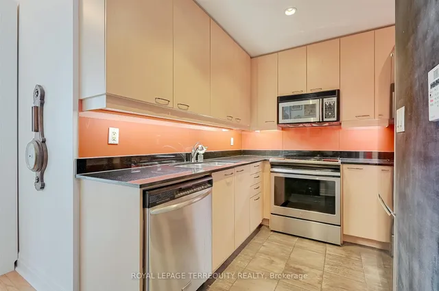 Additional image 3 of 88 Palace Pier Crt Unit 705