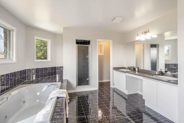 Additional image 27 of 286 FERNFOREST Dr