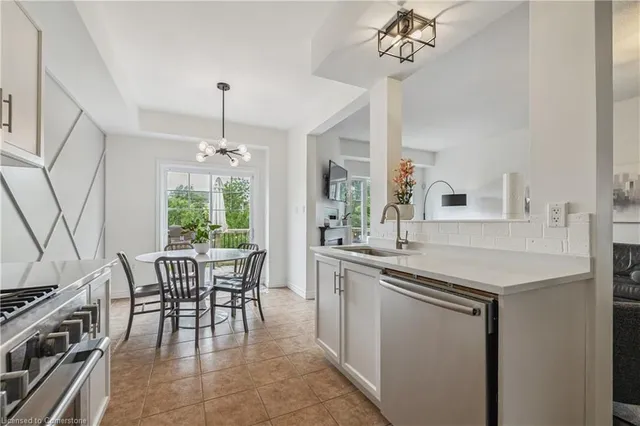 Additional image 16 of 19 Liddycoat Lane