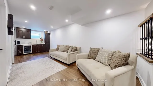 Additional image 8 of 469 Izumi Gate