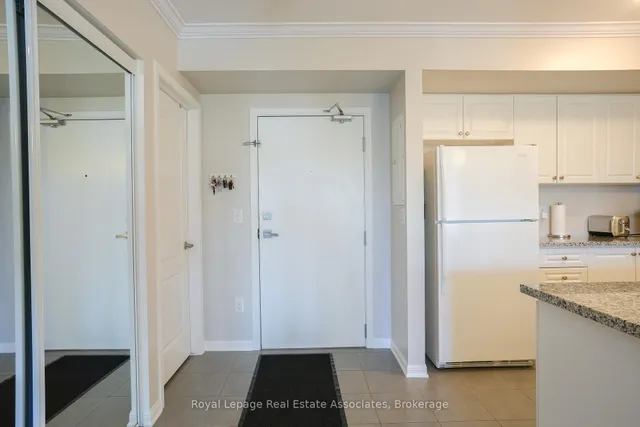 Additional image 2 of 60 Baycliffe Cres Unit 207