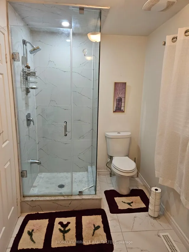 Additional image 21 of 35 Nottingham Cres