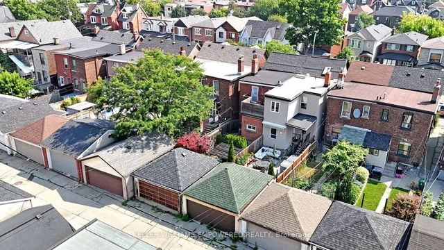 Additional image 39 of 82 Russett Ave