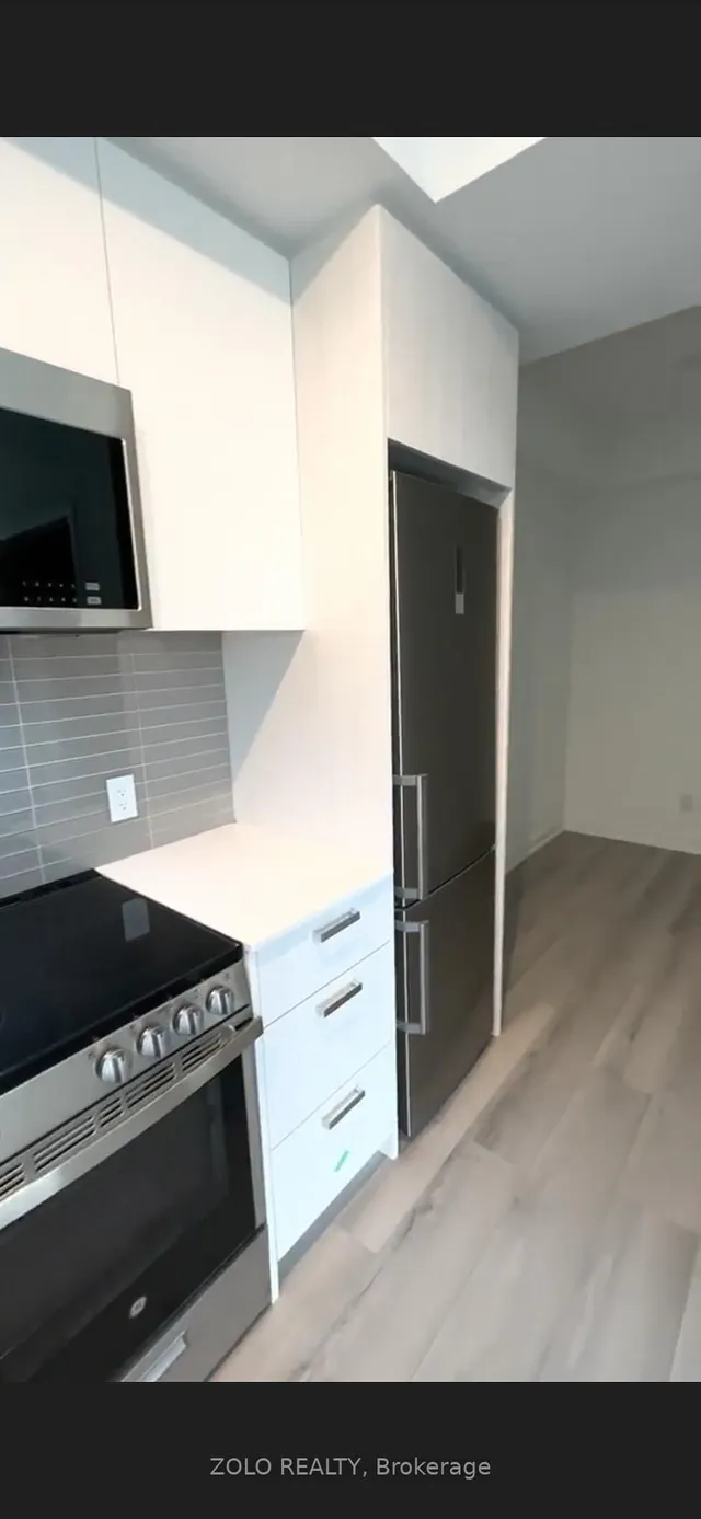 Additional image 20 of 1787 St. Clair Ave Unit 304