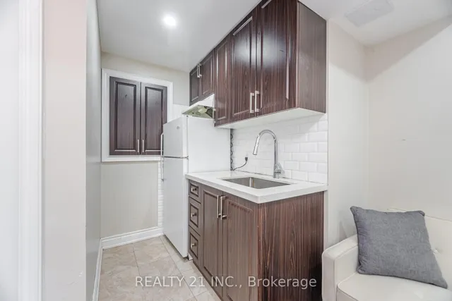 Additional image 41 of 522 Bartleman Terr