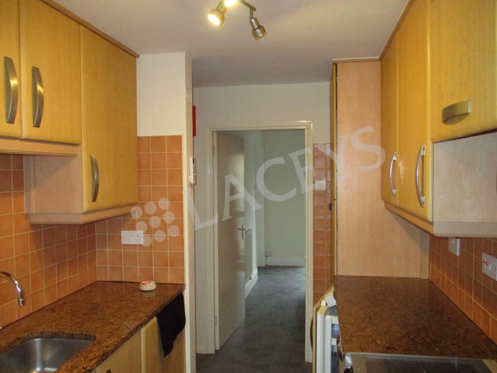 Additional image 3 of Crofton Avenue, Yeovil, Somerset