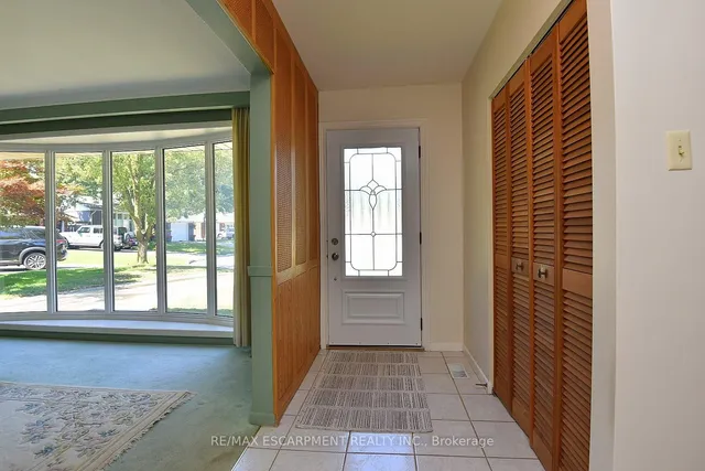 Additional image 7 of 552 Hull Crt