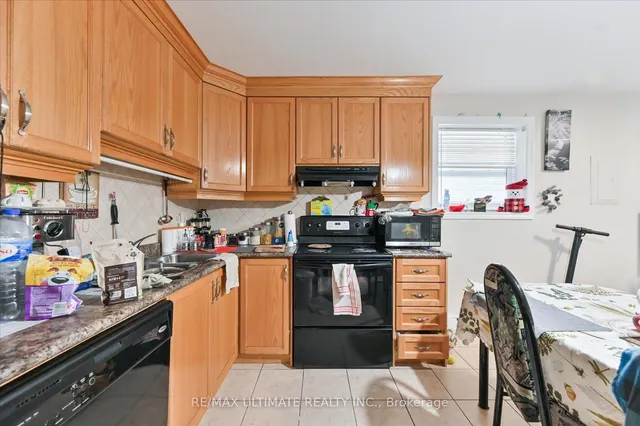 Additional image 28 of 76 Hilldale Rd