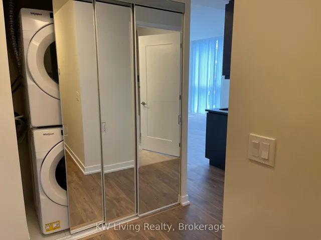 Additional image 5 of 99 John St Unit 3204