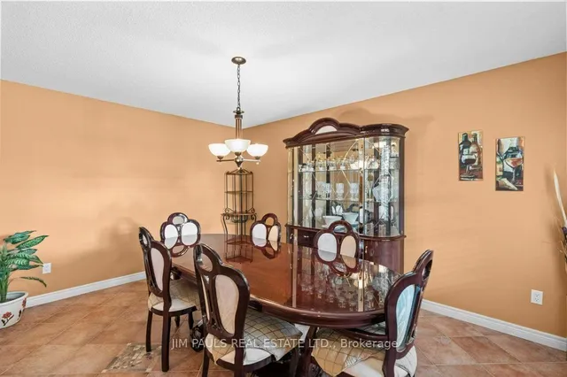 Additional image 6 of 66 Foxtrot Dr