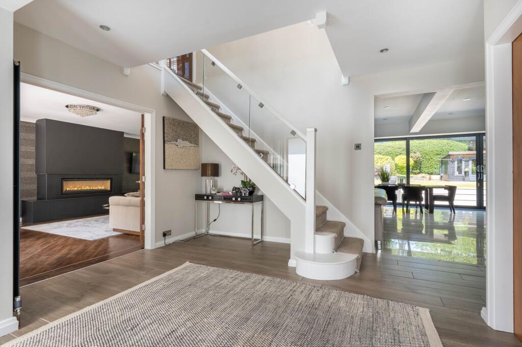 Additional image 16 of Plymouth Road, Barnt Green, B45