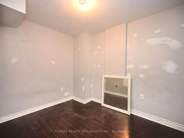 Additional image 43 of 64 Mossgrove Cres